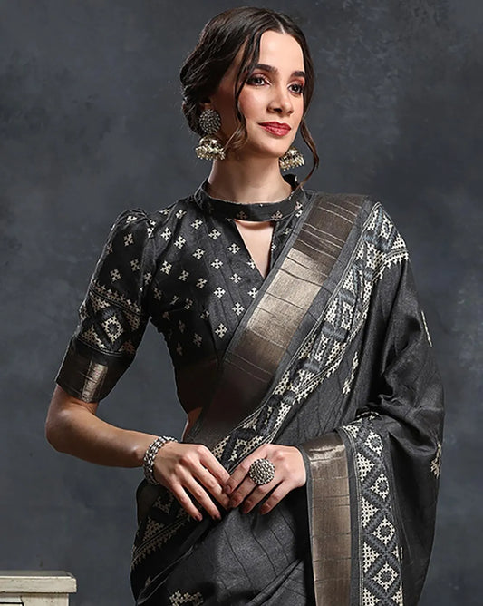 Black & White Ethnic Printed Zari Sungudi Saree